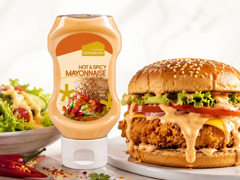 Maonáis te agus spicy saibhir agus uachtair